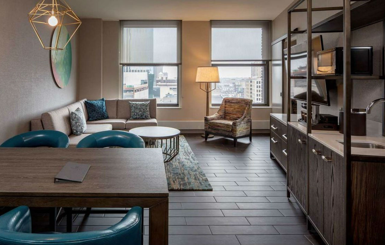 Embassy Suites By Hilton Minneapolis Downtown Hotel מראה חיצוני תמונה